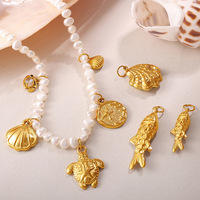 Pendentif breloque en acier inoxydable plaqué or 18 carats, motif petit poisson, perle, thème océan, tendance estivale, DIY, inaltérable