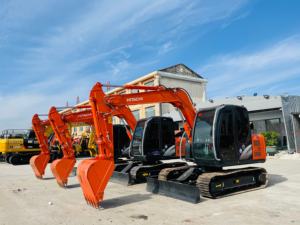 Miniexcavadora Hidráulica Hitachi ZX70 Usada de Buena Calidad, Pocas Horas de Uso, Motor y Transmisión en Perfecto Estado, Ideal para Trabajos de Paisajismo y Urbanismo - Product Image 4