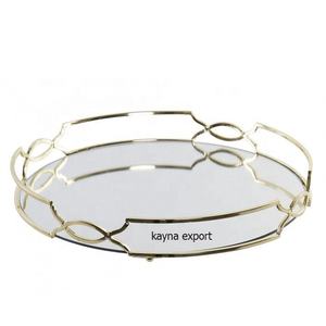 Nouveau design Plateau de service en vrac Plateau en métal fini et verre - Product Image 1