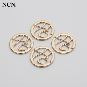 Bán buôn tùy chỉnh thời trang Hollow Out quần áo kim loại thẻ cá nhân tùy chỉnh chất lượng cao <span class=keywords><strong>hangtags</strong></span> - Product Image 2