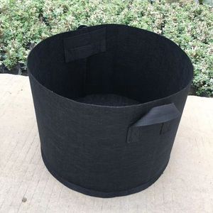 3/5/7/10/15 gallons pour la maison l'extérieur bon marché fibre non tissé <span class=keywords><strong>géotextile</strong></span> tissu d'aération sacs <span class=keywords><strong>de</strong></span> jardin gallon <span class=keywords><strong>sac</strong></span> <span class=keywords><strong>de</strong></span> culture feutre Pot <span class=keywords><strong>de</strong></span> plante - Product Image 1