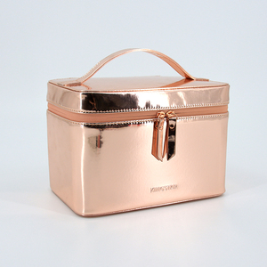 <span class=keywords><strong>Pochette</strong></span> de maquillage de luxe <span class=keywords><strong>en</strong></span> <span class=keywords><strong>cuir</strong></span> PU pour <span class=keywords><strong>femme</strong></span>, étui de beauté personnalisé avec fermeture éclair et motif lettres tendance, trousse à cosmétiques - Product Image 3