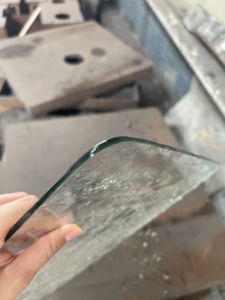 Machine à chanfreiner et à meuler le verre double Jugang JGDJ1600 avec moteur, pompe et composants principaux 380V 1.3KW Haute sécurité - Product Image 3