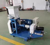 Extrudeuse flottante d'aliments pour poissons tilapia à moteur diesel Moulin à granulés d'aliments pour chiens et lapins Machine de fabrication de granulés