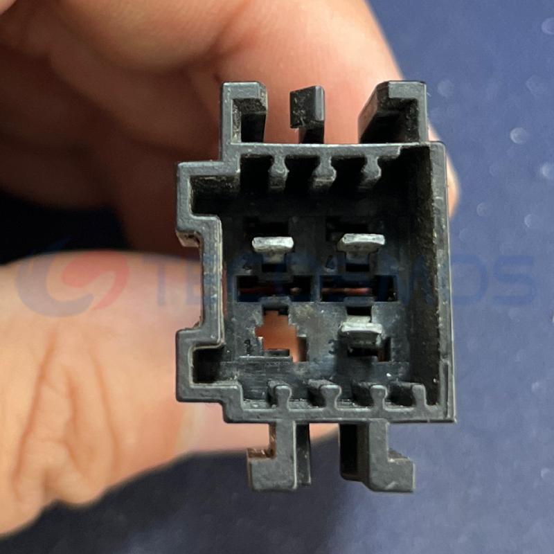 Car Connector For Mercedes-benz For Blower For 0375450528 For 4 pins CT4-0147G