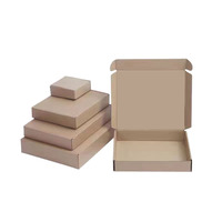 Boîtes de présentation rigides de luxe avec logo personnalisé Solutions d'expédition de cadeaux imprimées avec revêtement UV pour soins de la peau cosmétiques en papier durable