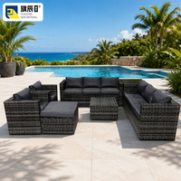Ensemble de canapé modulaire d'extérieur en osier en forme de U, gris, avec coussins en rotin, capacité 8 personnes, ottoman et table basse pour patio