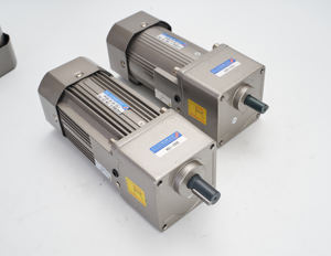 Motorreductor de CA Compacto de Fábrica China de 6w~1.5kw, 1 Fase 110v, <span class=keywords><strong>220v</strong></span>, 3 Fases <span class=keywords><strong>220v</strong></span>, 380v con Control de Velocidad - Product Image 1