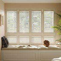 Volets extérieurs en bois à lamelles, fabricant professionnel de portes et fenêtres, fournit des fenêtres à lamelles en bois naturel pour les villas