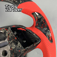 Volant sport en fibre de carbone forgée rouge personnalisé avec cuir perforé rouge pour Chevrolet Corvette C5 C6 C7 2014-2019