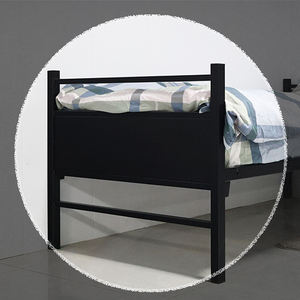 Assemblage facile à clipser Cadre <span class=keywords><strong>de</strong></span> <span class=keywords><strong>lit</strong></span> <span class=keywords><strong>de</strong></span> chambre à coucher pour dortoir Collection <span class=keywords><strong>de</strong></span> meubles <span class=keywords><strong>Lit</strong></span> <span class=keywords><strong>superposé</strong></span> en acier convertible en triple métal pour <span class=keywords><strong>lit</strong></span> <span class=keywords><strong>de</strong></span> camping - Product Image 6