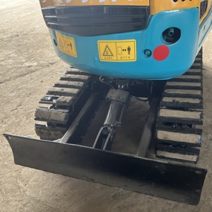 Mini-excavatrice sur chenilles d'occasion modèle 2022 U15 1,5 tonne avec moteur Kawasaki et godet de terrassement - Product Image 4