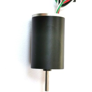 Motor Inteligente para Cortinas 2439 36V DC Sin Escobillas con Sensor Hall y Salida de 4 Cables para Cortinas Automatizadas - Product Image 2