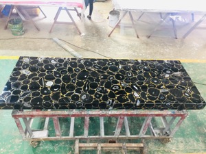 Dalles <span class=keywords><strong>de</strong></span> pierre gemme d'agate noire naturelle rétro-éclairées stratifiées avec le panneau <span class=keywords><strong>en</strong></span> <span class=keywords><strong>verre</strong></span> translucide soutenant T20mm poli - Product Image 2