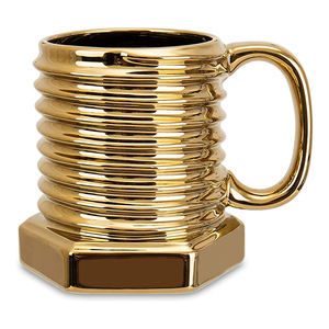 Mug à bière en porcelaine de conception européenne OEM, logo personnalisé, cadeau <span class=keywords><strong>d</strong></span>'entreprise, boissons chaudes, céramique, vente en gros - Product Image 4