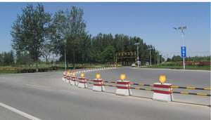 Оптовая продажа, высокая видимость, светодиодные мигающие вспышки, промышленные баррикады, предупреждающие о дорожном предупреждении, водонепроницаемые IP68 - Product Image 6