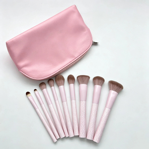 Ensemble de 9 pinceaux de maquillage YRX, rose, mignons, de haute qualité, vegan, synthétiques, pour le visage, fond de teint, blush, avec étui. - Product Image 2