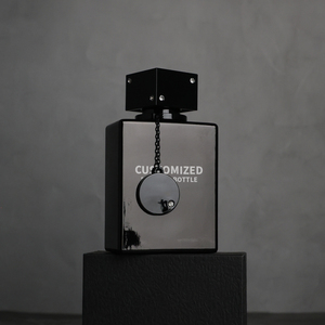 Botella de Perfume <span class=keywords><strong>Lattafa</strong></span> Negra de 100 ml de Alta Calidad y Lujo de Eric, con Caja, al por Mayor - Product Image 1