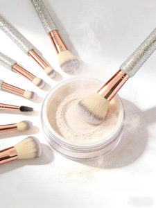Juego de 7 Brochas de Maquillaje de Lujo con Pedrería Plateada, Brillantes, Venta al Por Mayor, Envío en 3 Días, GZ RTS, Pedidos Mixtos Disponibles - Product Image 3