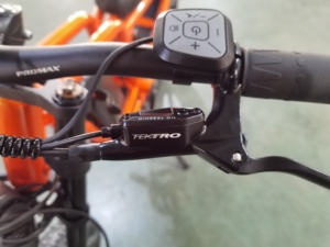 Moto Tout-Terrain Électrique 1200W pour Adultes Longue Portée Moteur Moyeu Arrière Batterie 48V 20Ah Pneus Larges Numérique Alliage d'Aluminium Montagne 45km/h Acier - Product Image 4