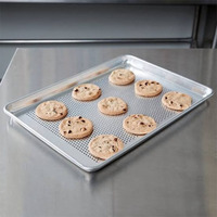 Plaque de cuisson perforée en aluminium sur mesure de qualité alimentaire 19x26 pouces pour biscuits et pains, fabriquée par le fabricant