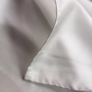 IN magazzino 100% <span class=keywords><strong>pura</strong></span> <span class=keywords><strong>sciarpa</strong></span> <span class=keywords><strong>di</strong></span> <span class=keywords><strong>seta</strong></span> habotai 45*150 fabbrica diretta 8MM bianco grezzo - Product Image 2