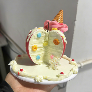 Assiette décorative en plastique en forme de pomme, écologique, avec fausse cornet de crème et vermicelles roses, pour présentation en café, cadeau Y2K - Product Image 6