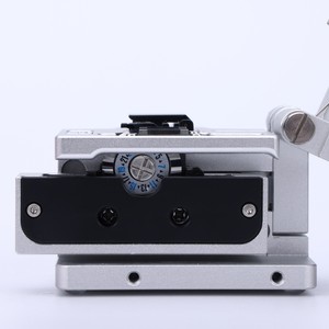 Cisaille à fibres optiques Metase MT-21 210002 à rétraction automatique – Équipement de coupe de fibres optiques - Product Image 5