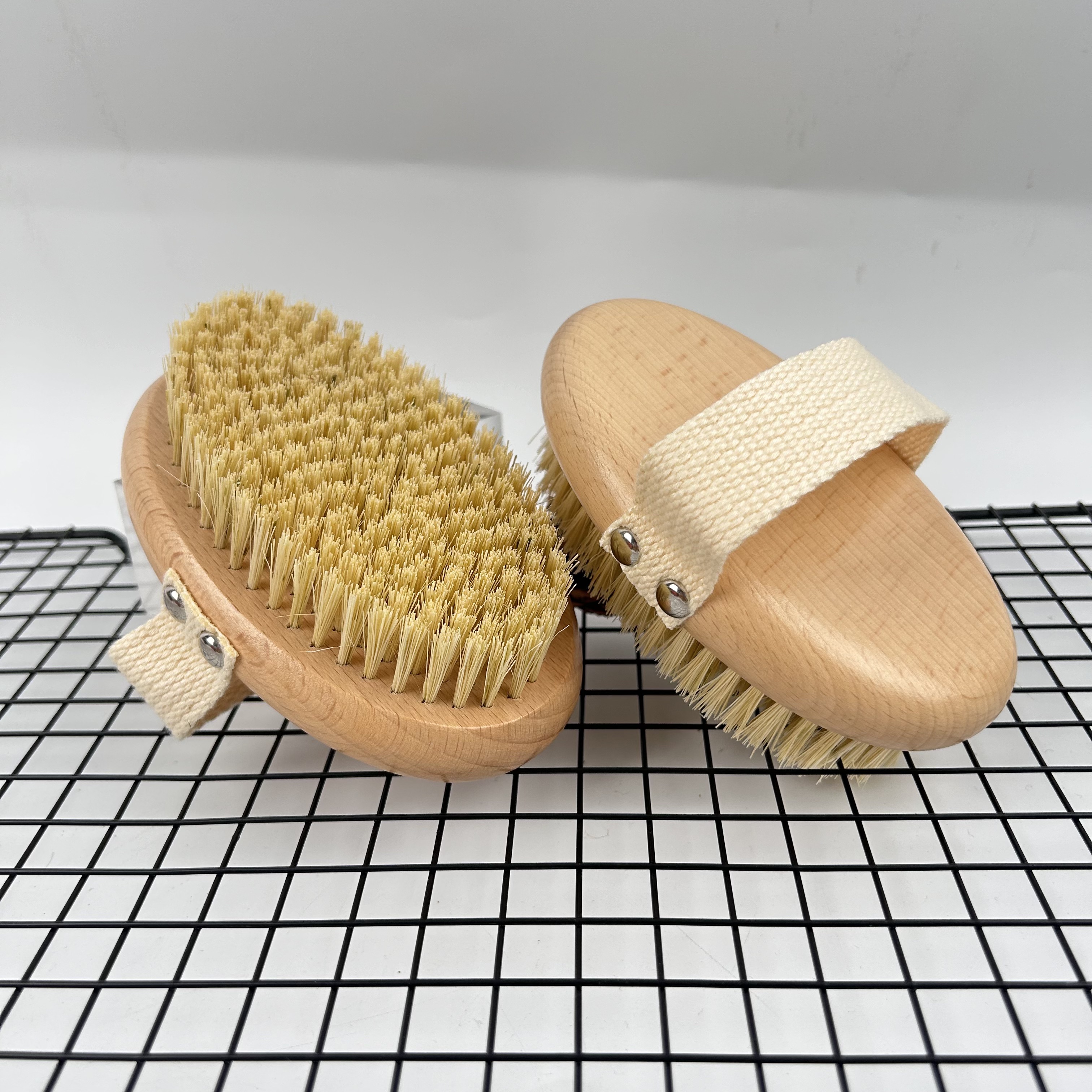 086 Hêtre + sisal brrislte