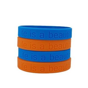 Bracelet en silicone personnalisé avec impression en relief et en creux, idéal pour les cadeaux promotionnels et souvenirs en gros - Product Image 1
