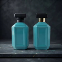 Flacon de parfum en verre vert de 100 ml avec pulvérisateur, conteneur rectangulaire vide avec bouchon, échantillon gratuit, logo personnalisé disponible, emballage disponible