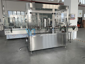 Machine de remplissage automatique compacte pour bouteilles de sirop, de boissons énergisantes, de <span class=keywords><strong>jus</strong></span> de fruits, de remplissage et de bouchage - Product Image 2