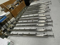 Poteau de balustrade en acier inoxydable populaire avec main courante supérieure en bois pour escalier