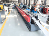 Machine automatique de formage de panneaux de volets roulants en mousse PU, ligne de production de panneaux sandwich pour volets roulants