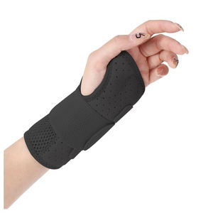 دعامة معصم ضغط جيدة التهوية لالتهاب المفاصل والكيس العقدة والنفق الرسغي قابل للتعديل للرياضة واللياقة البدنية دعامة دعم المعصم - Product Image 1