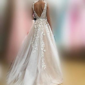 Wedding Dress Floor Length Sleeveless V Neck Ball Gown Tulle Embroidery Ivory White Bridal Dress - Product Image 3