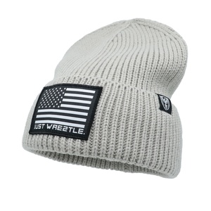 Bonnet unisexe de haute qualité avec broderie 3D, logo personnalisé, design de lettres pour adultes - Product Image 2