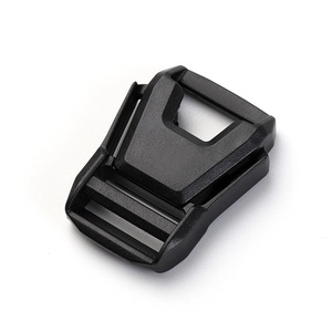 Hebilla de Plástico de Liberación Lateral de 20 mm, Negra, Resistente, para Bolsas - Product Image 2