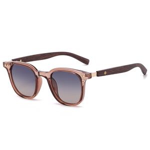 Lunettes de soleil rétro de luxe UV400 pour hommes et femmes, design carré tendance, abordables, de marque, pour la conduite et la protection solaire - Product Image 4