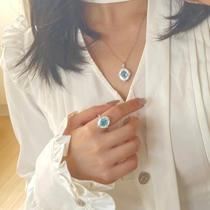 Bague Wenchi S925 en argent sterling, aquamarine, style médiéval vintage, incrustation de coquille blanche œuf de pigeon, design rivière du Rhin, ovale - Product Image 4