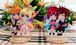 OEM Odm อะคริลิคสแตนดี้ ลดราคาทั้งหมด <span class=keywords><strong>Kingdom</strong></span> <span class=keywords><strong>Hearts</strong></span> อะคริลิคสแตนดี้ขนาด 8 ซม. - Product Image 2