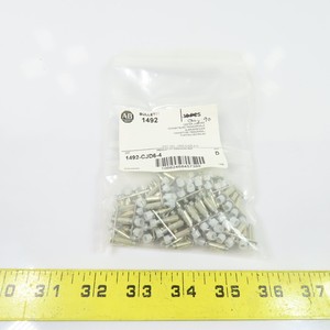 PLC <strong>1492</strong>-CJD6-4 Bulletin <strong>1492</strong> Center Jumpers Lot of 90 Warranty Product - Product Image 1