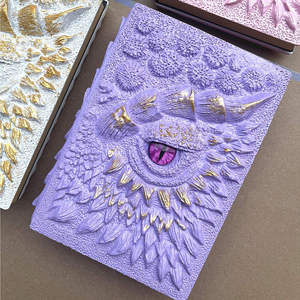 Cuaderno de Dragón de un Ojo para Regalos Festivos, Cuaderno de Alta Calidad con Grabado 3D de Dragón, Artesanía en Resina - Product Image 3