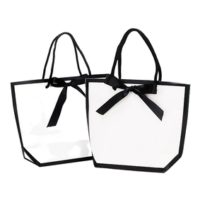 Cinta Personalizada con Logotipo, Papel de Arte Biodegradable, Bolsa de Embalaje Reciclable con Asas de Cuerda de Algodón, Impresión Offset para Regalos y Promociones de Ropa - Product Image 1