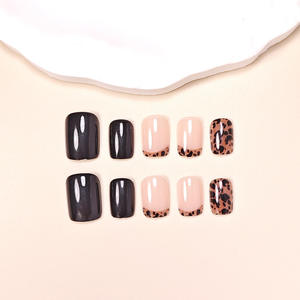 Unghie Finte Adesive Leopardate Nere Vendita Calda Set da 24 Pezzi in ABS Unghie Finte Francesi per <span class=keywords><strong>Donna</strong></span> Vendita all'Ingrosso - Product Image 4