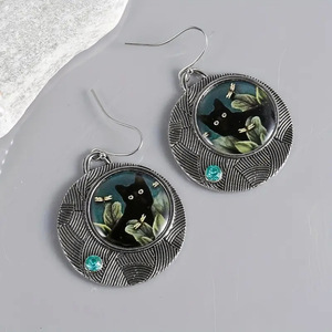 Orecchini pendenti vintage a forma di gatto per donna, gioielli artistici etnici di tendenza - Product Image 5