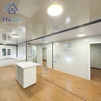 Module de vie rectangulaire HeSHi moderne et détachable, type conteneur, avec murs et porte en verre pour usage extérieur