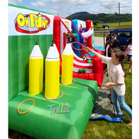 Jeu de carnaval gonflable portable 4 en 1 comprenant un panier de basket pour la location de fêtes et d'événements en plein air pour le jeu en intérieur