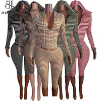 Ensemble 2 pièces rayé décontracté pour femme Jiubaju : sweat à capuche court zippé à manches longues et pantalon capri taille haute assorti