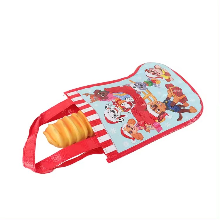Factory Price Wholesale Socks Shaped Xmas Candy PP Woven Gift Bags For Christmas Favors Party Decorations